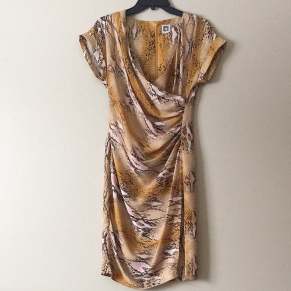 Anne Klein Dresses & Skirts - Anne Klein animal skin v neck wrap dress